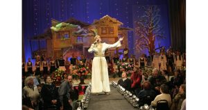 Грандиозен спектакъл: Николина Чакърдъкова събира 3 оркестъра, 30 балерини и 40 танцьори в „Арена София“