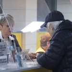 Над 100 пенсионери в Стамболово останаха без пенсии заради болна пощаджийка