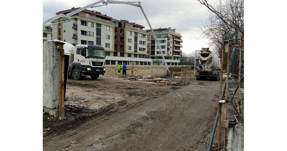 Омагьосан кръг в Пловдив: Глоби за кал по улиците не стряскат строителни фирми