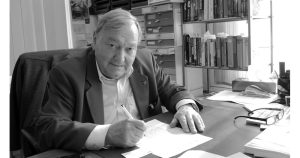 Почина Ерих фон Даникен – бащата на "древните астронавти"