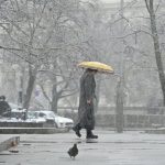 Екстремен студ блокира летище Китиле, хиляди туристи в капан на Лапландия