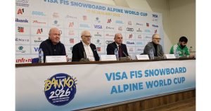 Над 120 сноубордисти се състезават за световната купа в Банско, България гони олимпийски квоти