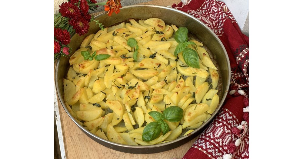 Ароматни картофи на фурна с пресен босилек по рецепта на Румен Петров