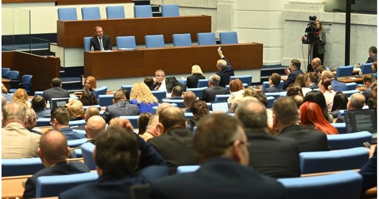 Депутатите се връщат след ваканция, Изборният кодекс е първи приоритет