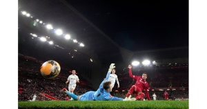 Ливърпул Разгроми Барнзли с 4:1 и Продължава за Купата на Англия