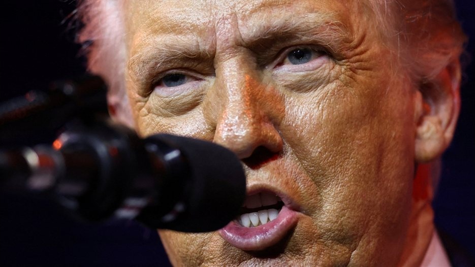 Тръмп призова иранските протестиращи: „Помощта е на път!“