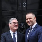 Полският президент Навроцки благодари на Стармър за британските войници и сътрудничеството в отбраната