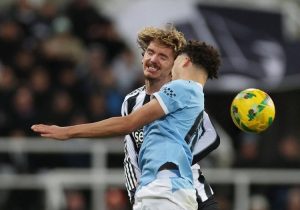 „Манчестър Сити“ на крачка от първи финал за сезона след чиста победа над „Нюкасъл“