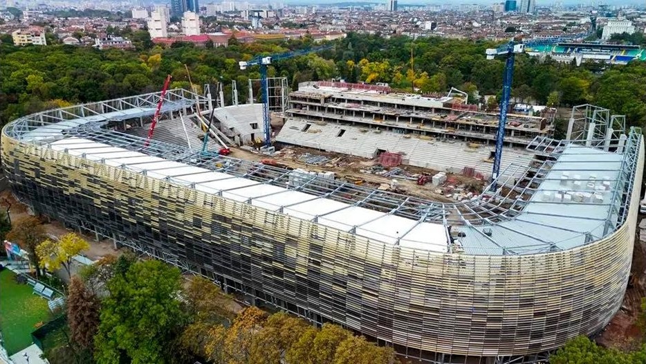 ЦСКА напредва: Фасадата на „Армията“ предстои, стадионът става бижу