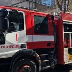 Голям пожар унищожи патеферма край Пловдив, 12 пожарникари гасиха