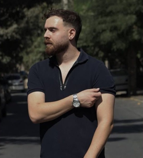 Роднини на Ерфан Солтани молят Тръмп да го спаси от екзекуция в Иран