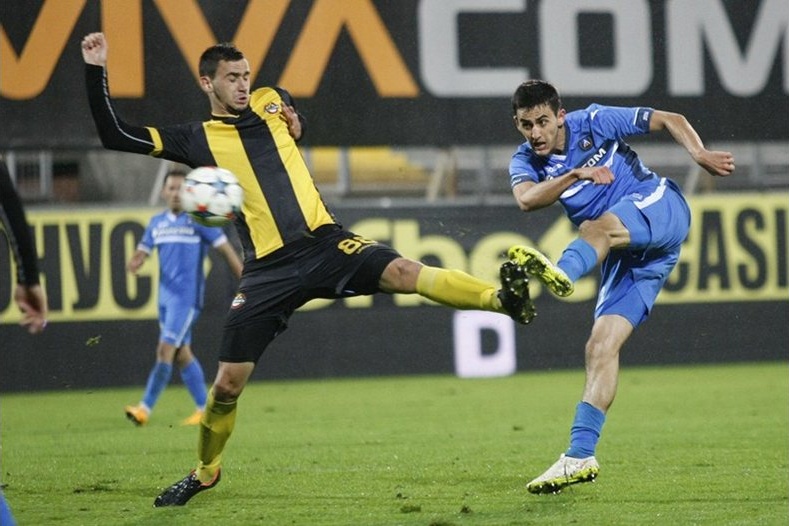 Бивш младежки национал се завръща в родния си клуб „Нефтохимик“