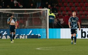 Историческо унижение: Аякс загуби с 0:6 от АЗ Алкмаар за Купата на Нидерландия