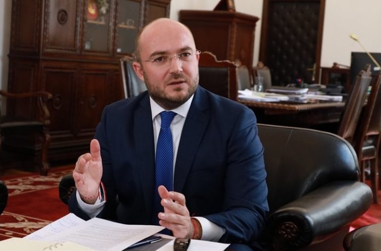 Министър Георгиев: SMS известява при справка за имот – край на безконтролния достъп
