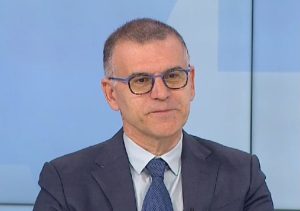 Симеон Дянков: Търговците няма да свалят цените, въпреки глоби и закони