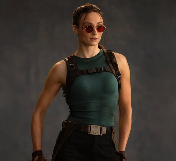 Софи Търнър влиза в образа на новата Лара Крофт: Първи поглед към актрисата