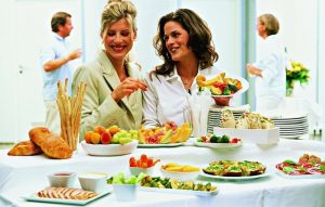 САЩ обръщат хранителната пирамида: Протеини и мазнини срещу затлъстяване, Европа пази сърцето