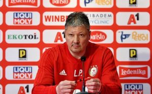 Валтер Папазки осигури самолет за Любослав Пенев от Германия