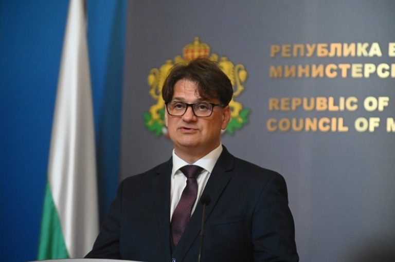 Министър Бачев: Справихме се достойно в сложна обстановка Министър Бачев: Справихме се достойно в сложна обстановка