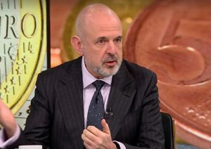 Търговци могат да отказват умишлено повредени евробанкноти, обяви Илия Лингорски от БНБ