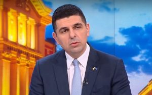 „Да, България“ внася декларация за оставката на главния прокурор