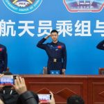 Тайконавтите от „Шънджоу-20“ разкриха драматични подробности след завръщането си