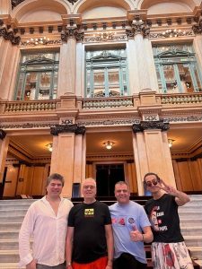 „Фондацията“ покори Аржентина: Първи български рок концерт в Южна Америка