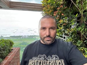 Бащата на Сияна обмисля участие в изборите: Николай Попов пита във Facebook