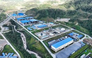 Китай държи челните места по външни инвестиции за девета поредна година