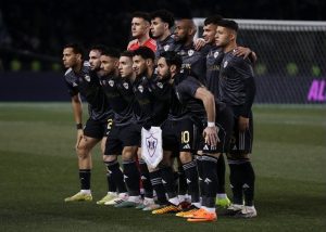 „Карабах“ на крачка от плейофи в Шампионската лига с българско участие