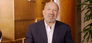 Министърът на търговията на САЩ освиркан в Давос, Лагард напусна демонстративно