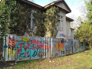 Къщата на Антон Новак във Варна: Между разрухата и надеждата за културен център