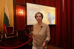 Гергана Паси призова Соломон Паси да се извини на Цветанка Ризова след напрегнато интервю