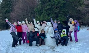 Без интернет и телефони: Националите по скокове на батут стартираха подготовка в Узана