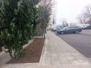 Паркинг на ул. „Лозарска“ в Коматево – от кално петно до функционално място