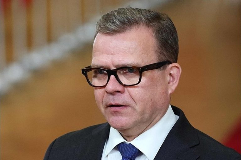 Финландският премиер Петери Орпо на четиридневно посещение в Китай Финландският премиер Петери Орпо на четиридневно посещение в Китай