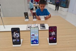 Китай въвежда строги правила за онлайн съдържание, вредно за непълнолетни