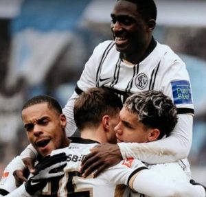 Лукас Петков в Отбора на кръга: Фамозен гол от воле във II Бундеслига