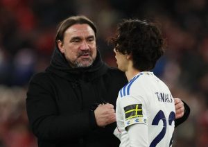 Титулярното място на Илия Груев в Лийдс праща японец към Галатасарай