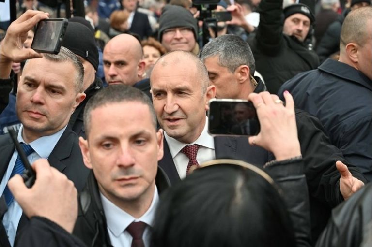Анонимен запази марката „Нашата България“, Румен Радев отрече връзка с проекта Анонимен запази марката „Нашата България“, Румен Радев отрече връзка с проекта
