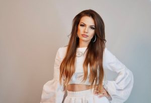 Невена Цонева и Иво Димчев се включват в националната селекция за „Евровизия“