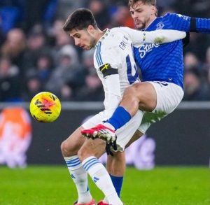 Илия Груев е футболистът с най-много игрови минути за Лийдс през 2025 година