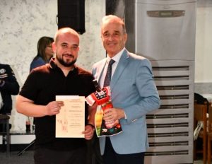 Маврудът на Мюмюн Мурад е най-доброто домашно вино в Асеновград за реколта 2025