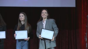 Агенция „Митници“ отличи Карина Караньотова за журналистически принос