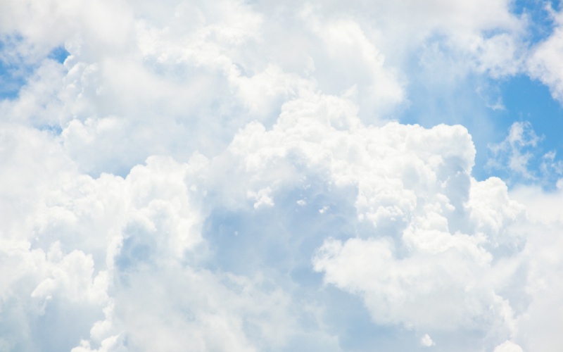 „Облачно бяло“ е Цветът на 2026 г. според Pantone: Символ на спокойствие и ново начало