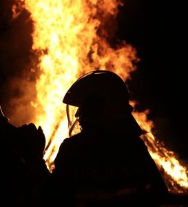 Двама души са обгазени при пожар в къща в столичния квартал „Левски“