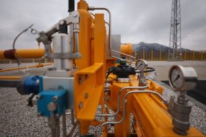 ЕС окончателно забранява руския газ до 2027 г.