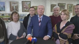 Евролевицата търси обединение на лявото и подкрепя центристкия блок на Радев