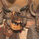 В сърцето на традицията: Как се създават кукерските маски в Ноевци