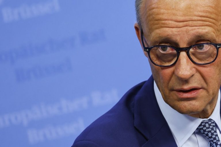 Мерц: Дните на иранския режим са преброени на фона на жестоки протести Мерц: Дните на иранския режим са преброени на фона на жестоки протести
